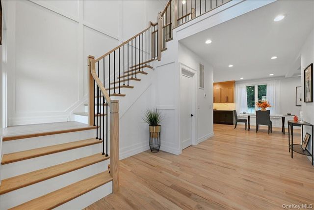 267 Sprucewood Drive, Levittown, NY 11756