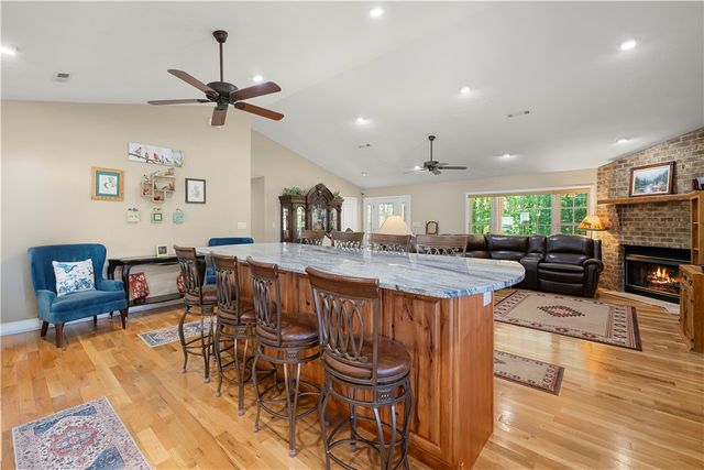304 Capps Road, Walhalla, SC 29691