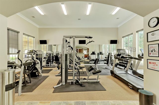 2619 Edgefield Lakes Drive, Houston, TX 77054