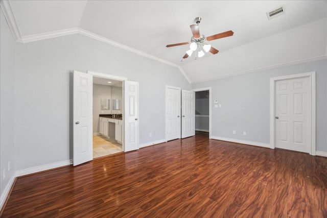 2619 Edgefield Lakes Drive, Houston, TX 77054