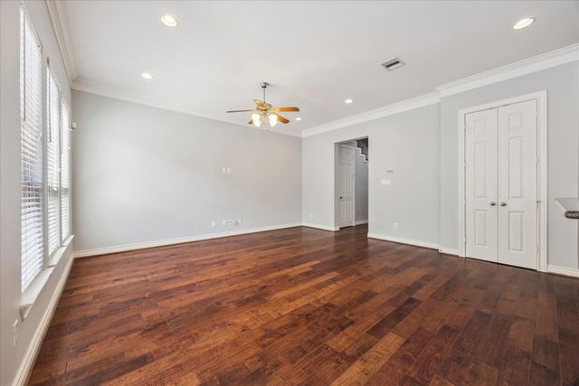 2619 Edgefield Lakes Drive, Houston, TX 77054