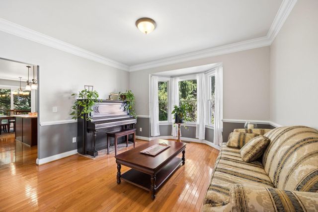 7011 Harlan Square, New Albany, OH 43054
