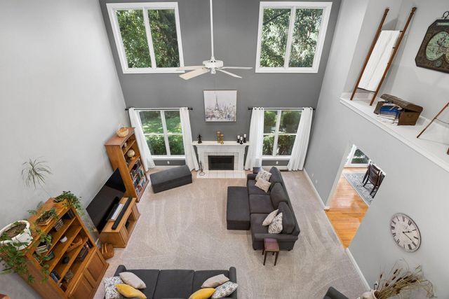 7011 Harlan Square, New Albany, OH 43054