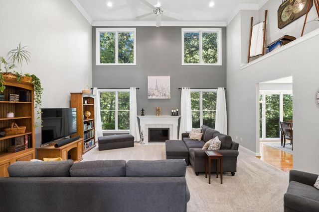 7011 Harlan Square, New Albany, OH 43054