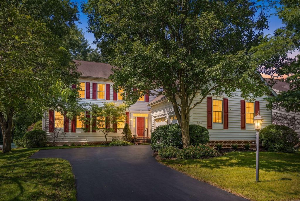 7011 Harlan Square, New Albany, OH 43054