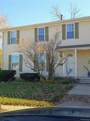 6907 Harvard Lane, Canton, MI 48187