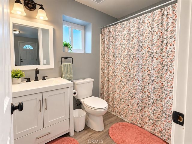 9045 Bellegrave, Jurupa Valley, CA 92509
