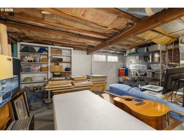 1015 Ne 60TH Ave, Portland, OR 97213