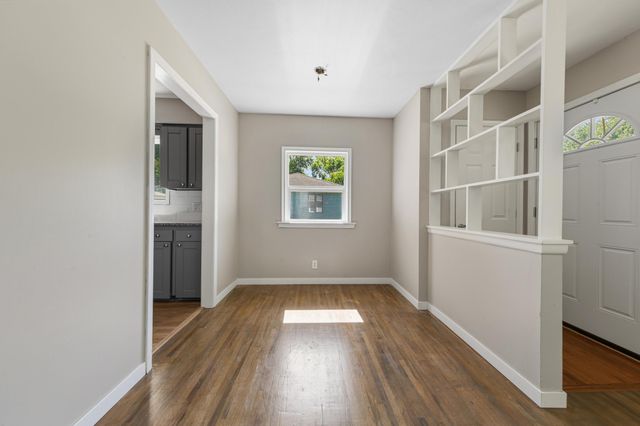 4242 Limestone Drive, Eagan, MN 55122