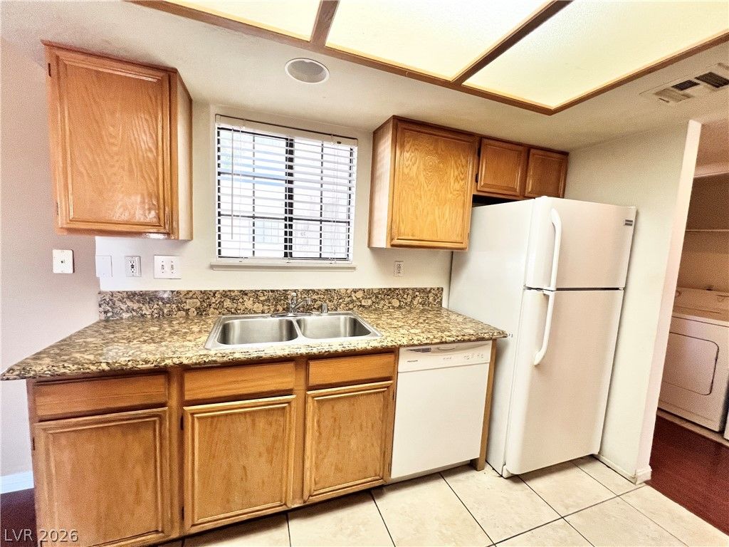 101 Luna Way 118, Las Vegas, NV 89145 — photo 3