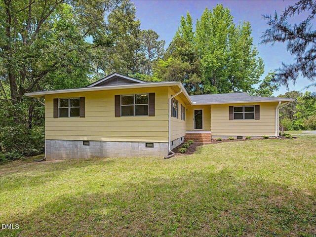 393 Gum Springs Church Road, Moncure, NC 27559