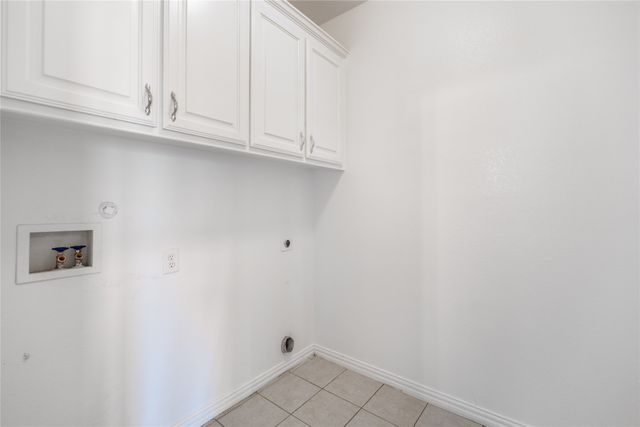 5813 Blackmon Court, Fort Worth, TX 76137