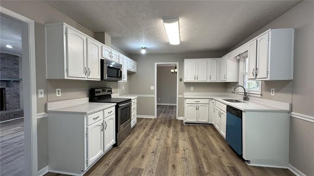 300 Timber Laurel Lane, Lawrenceville, GA 30043