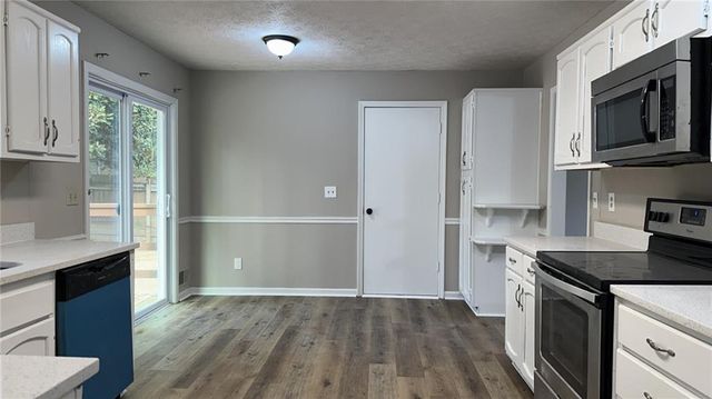 300 Timber Laurel Lane, Lawrenceville, GA 30043