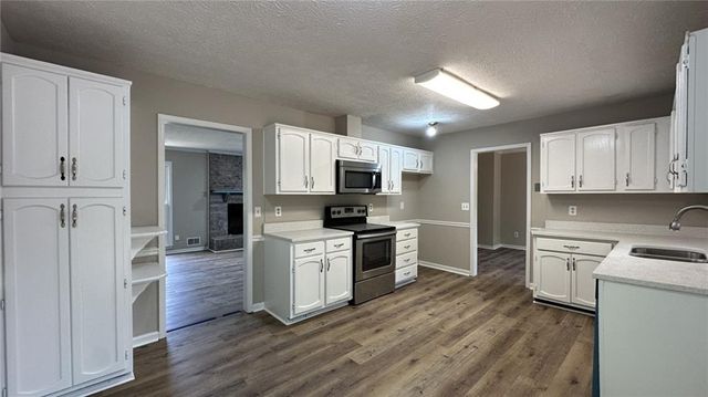 300 Timber Laurel Lane, Lawrenceville, GA 30043