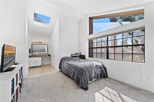 165 Pineview, Irvine, CA 92620