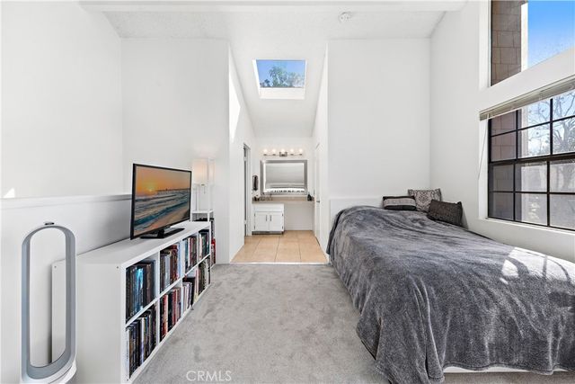 165 Pineview, Irvine, CA 92620