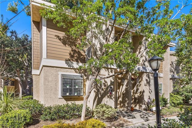 165 Pineview, Irvine, CA 92620
