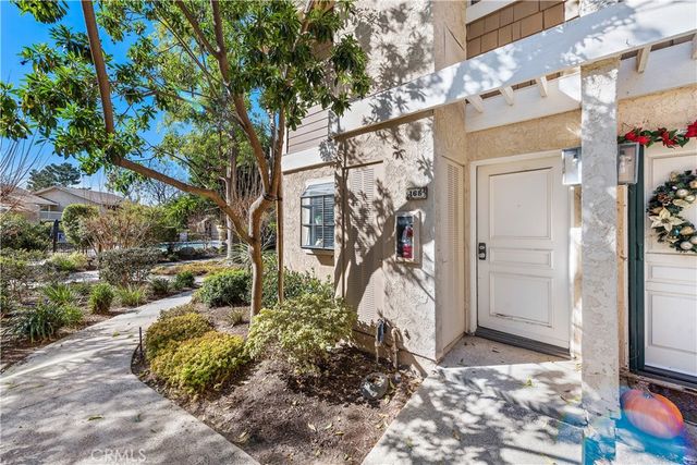 165 Pineview, Irvine, CA 92620