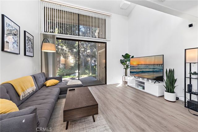 165 Pineview, Irvine, CA 92620