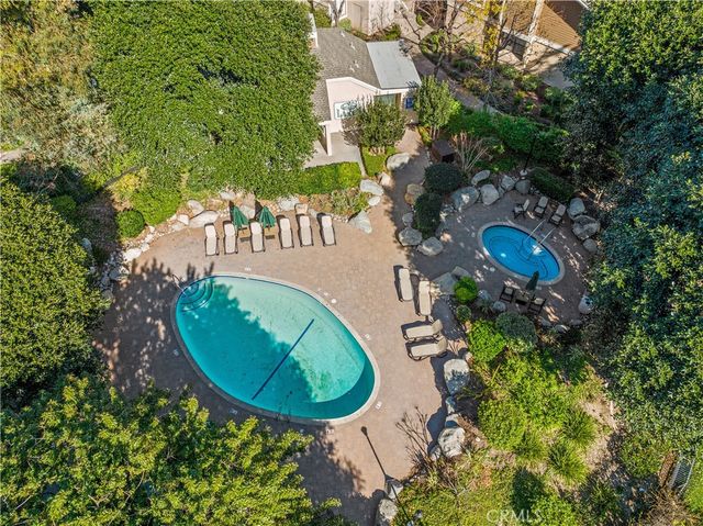 165 Pineview, Irvine, CA 92620