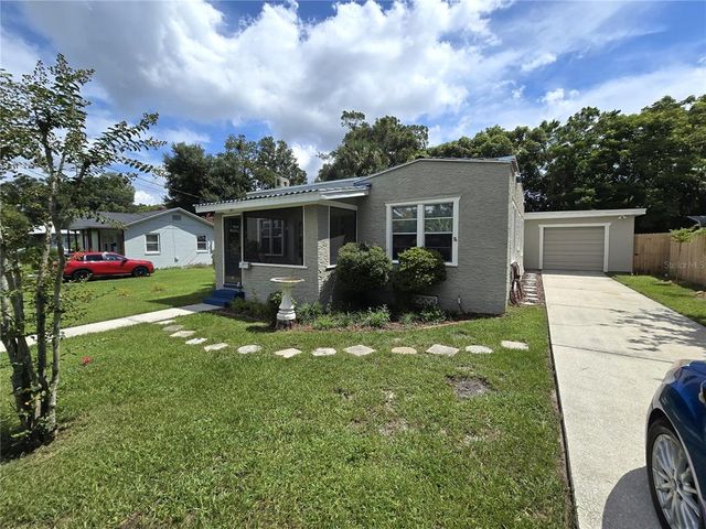 307 N BOSTON AVENUE, Deland, FL 32724