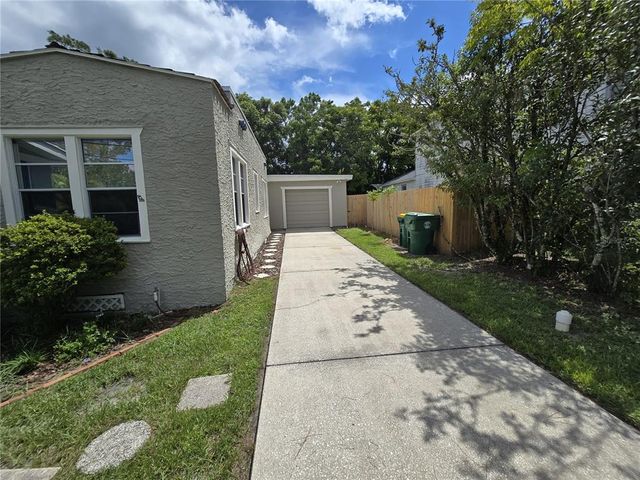 307 N BOSTON AVENUE, Deland, FL 32724