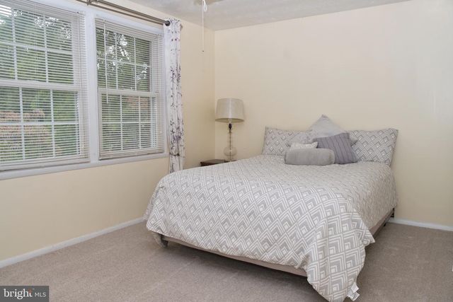 359 POSSUM CT, Capitol Heights, MD 20743