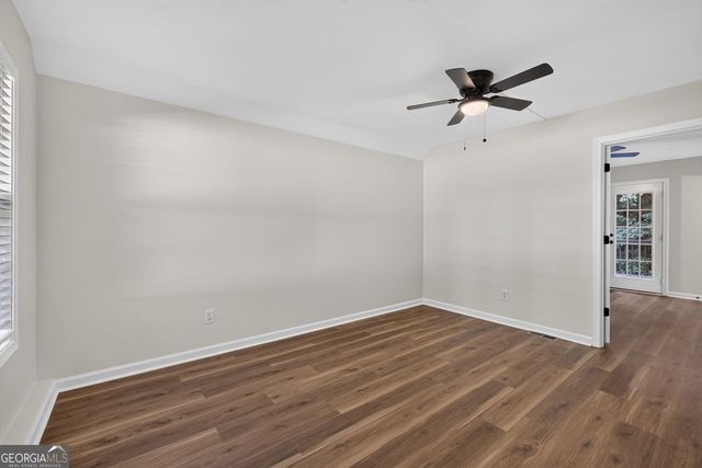 5450 Bushnell Court, Flowery Branch, GA 30542