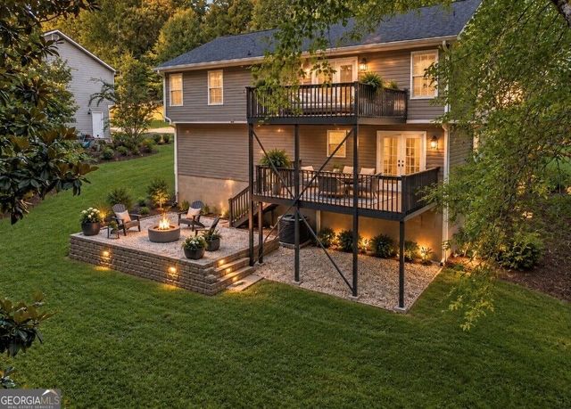 5450 Bushnell Court, Flowery Branch, GA 30542