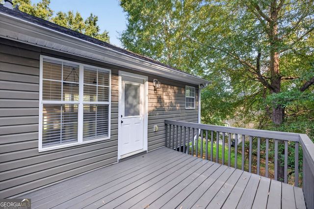 5450 Bushnell Court, Flowery Branch, GA 30542