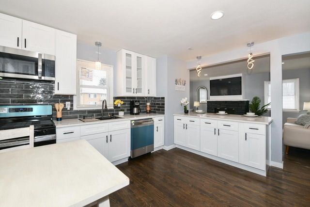 5957 N 64th STREET, Milwaukee, WI 53218