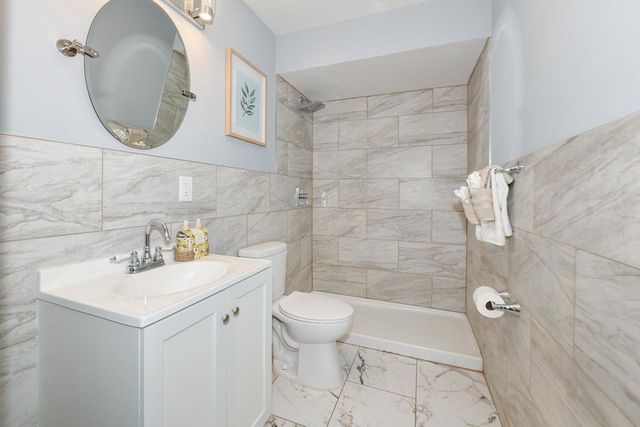 5957 N 64th STREET, Milwaukee, WI 53218