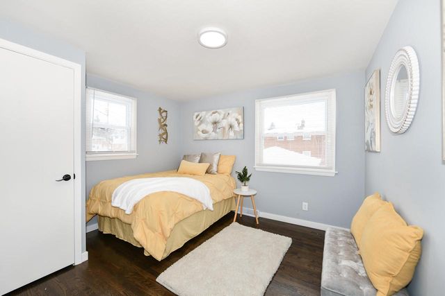 5957 N 64th STREET, Milwaukee, WI 53218