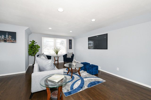 5957 N 64th STREET, Milwaukee, WI 53218