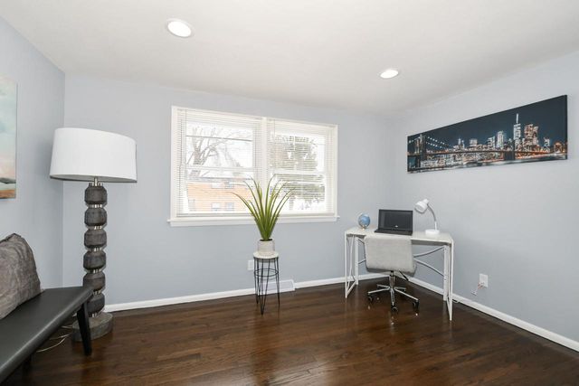 5957 N 64th STREET, Milwaukee, WI 53218