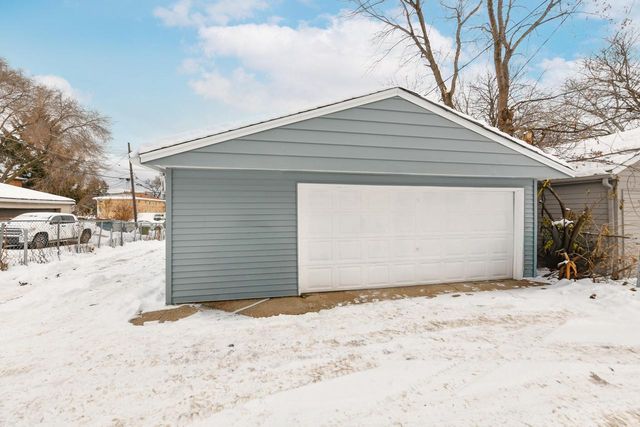 5957 N 64th STREET, Milwaukee, WI 53218