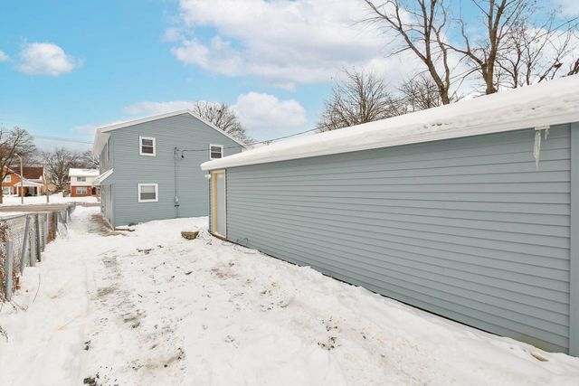 5957 N 64th STREET, Milwaukee, WI 53218