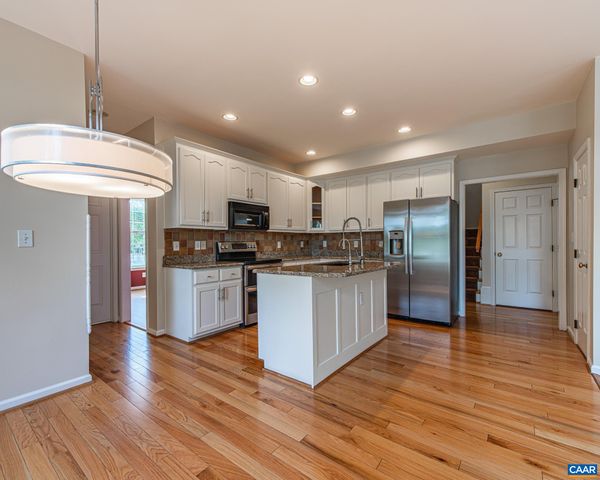 352 LEAPING FOX CT, Charlottesville, VA 22902
