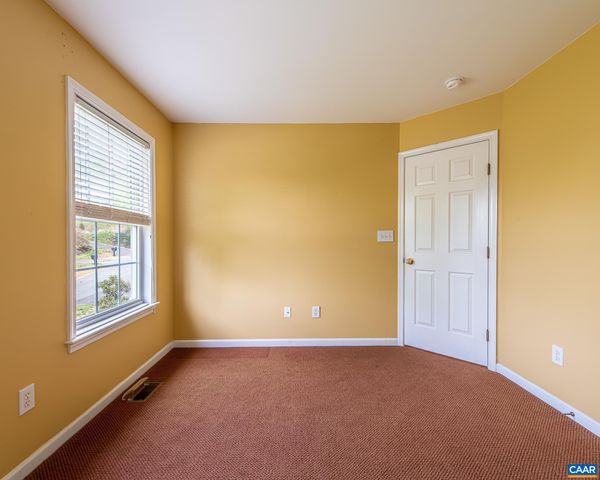 352 LEAPING FOX CT, Charlottesville, VA 22902