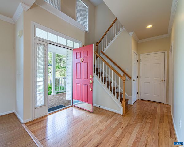 352 LEAPING FOX CT, Charlottesville, VA 22902