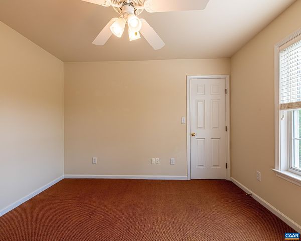 352 LEAPING FOX CT, Charlottesville, VA 22902