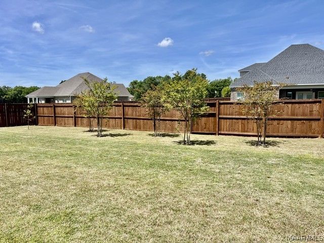 469 Midland Drive, Wetumpka, AL 36093