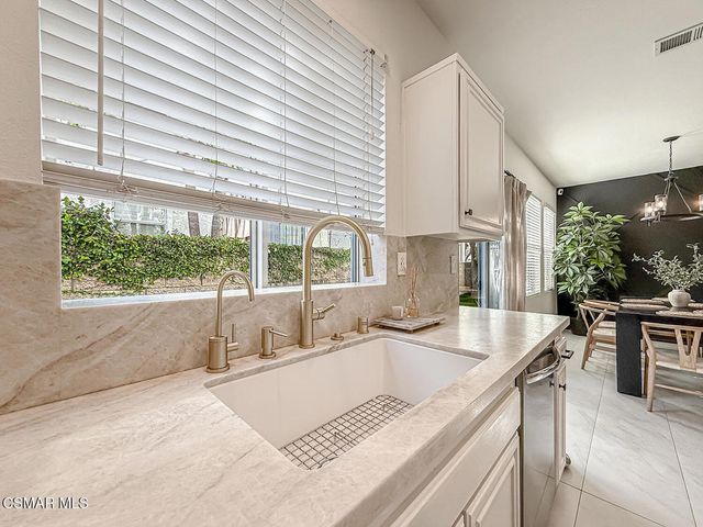 619 Hooper Avenue, Simi Valley, CA 93065