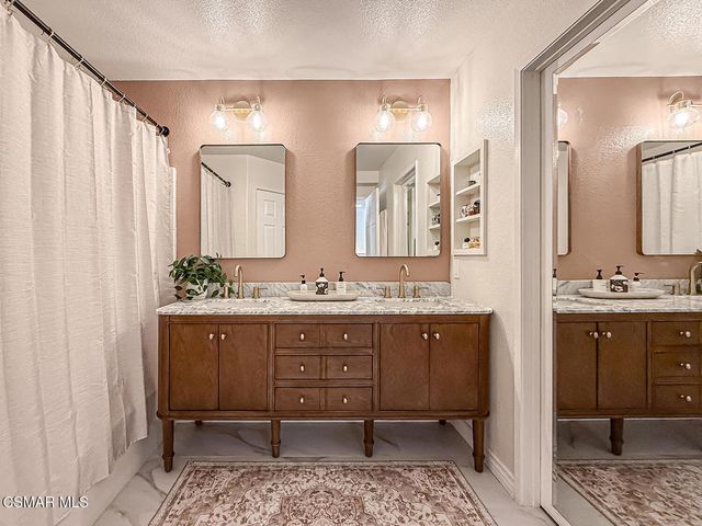 619 Hooper Avenue, Simi Valley, CA 93065