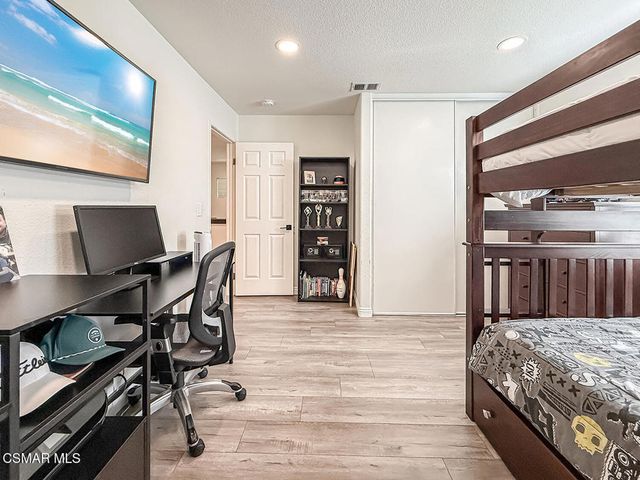 619 Hooper Avenue, Simi Valley, CA 93065