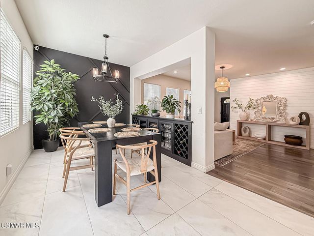 619 Hooper Avenue, Simi Valley, CA 93065
