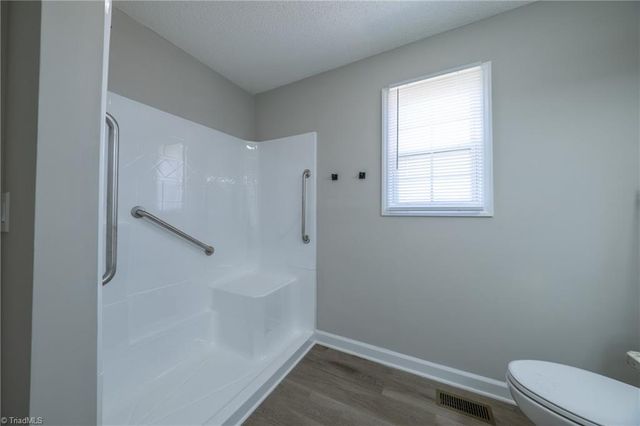 817 Holly Springs Road, Mount Airy, NC 27030