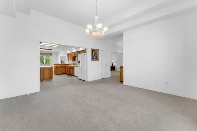 24370 Lawrence 2210, Aurora, MO 65605