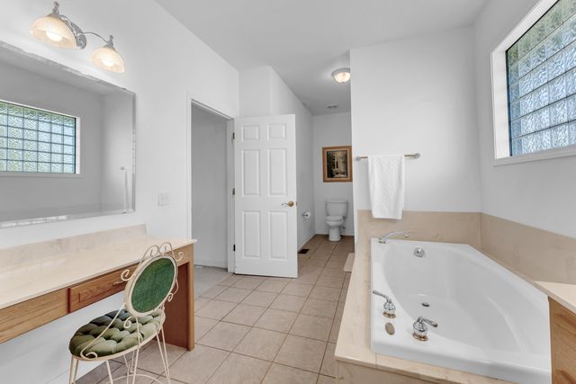 24370 Lawrence 2210, Aurora, MO 65605